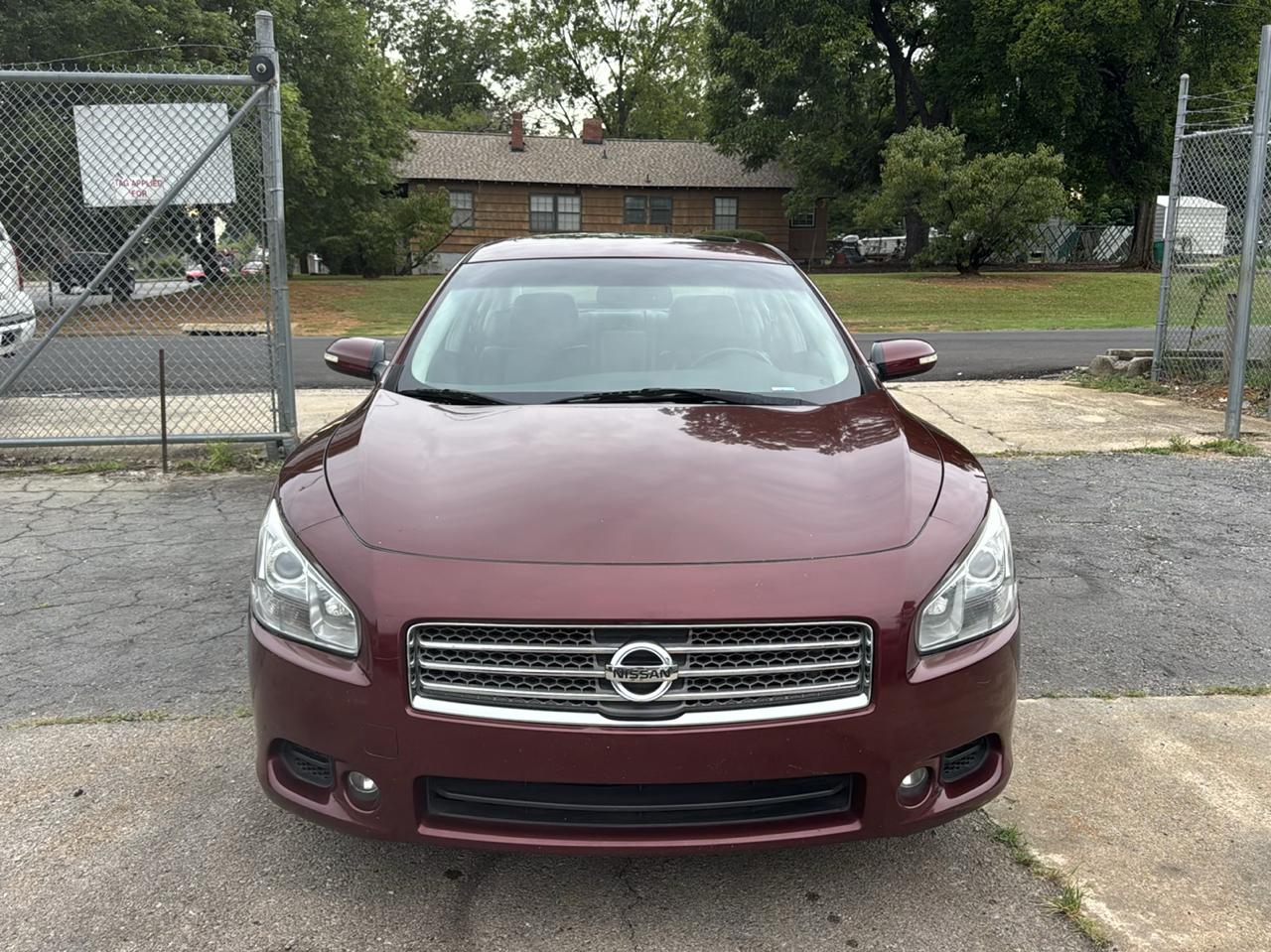 Nissan Maxima S 2009