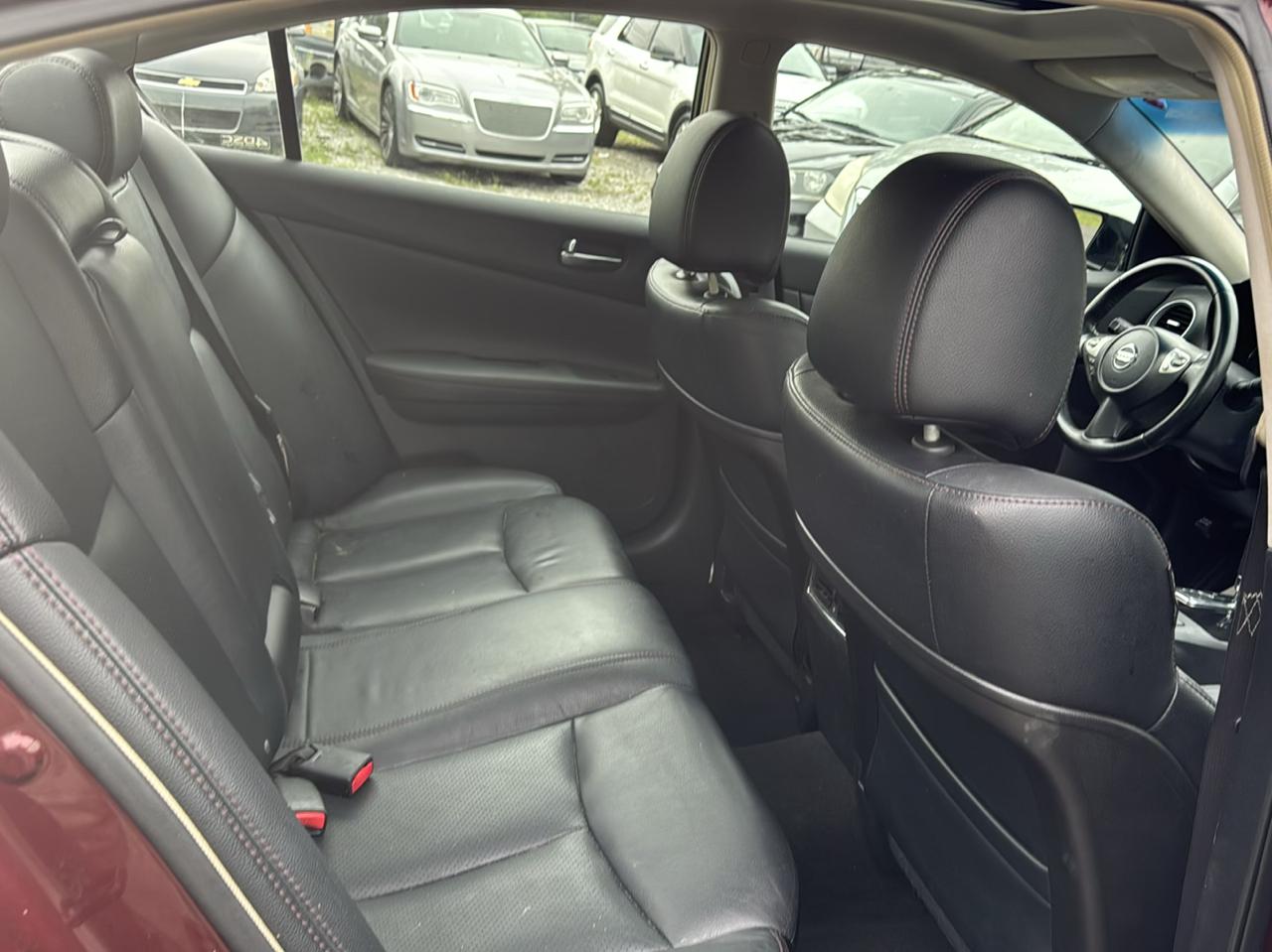 Nissan Maxima S 2009
