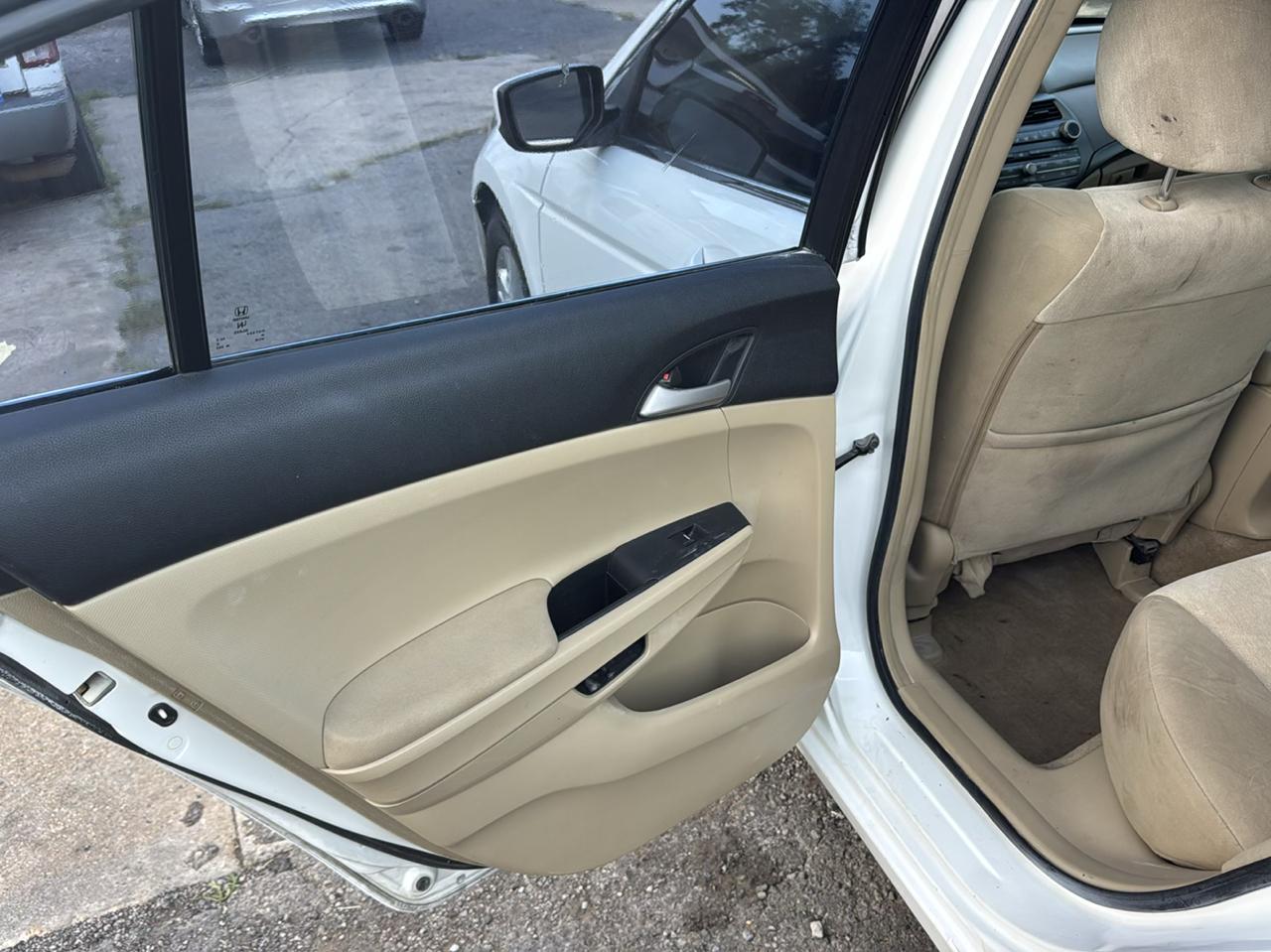 Honda Accord LX-P Sedan AT 2008