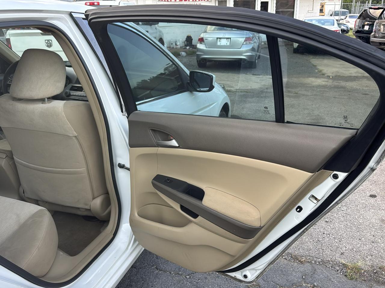 Honda Accord LX-P Sedan AT 2008