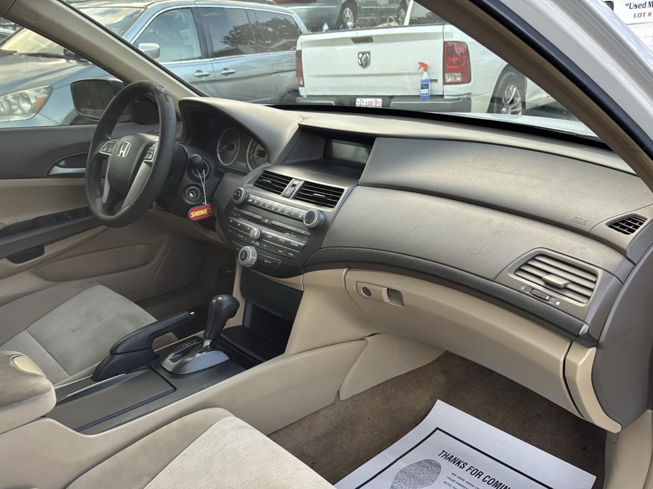 Honda Accord LX-P Sedan AT 2008