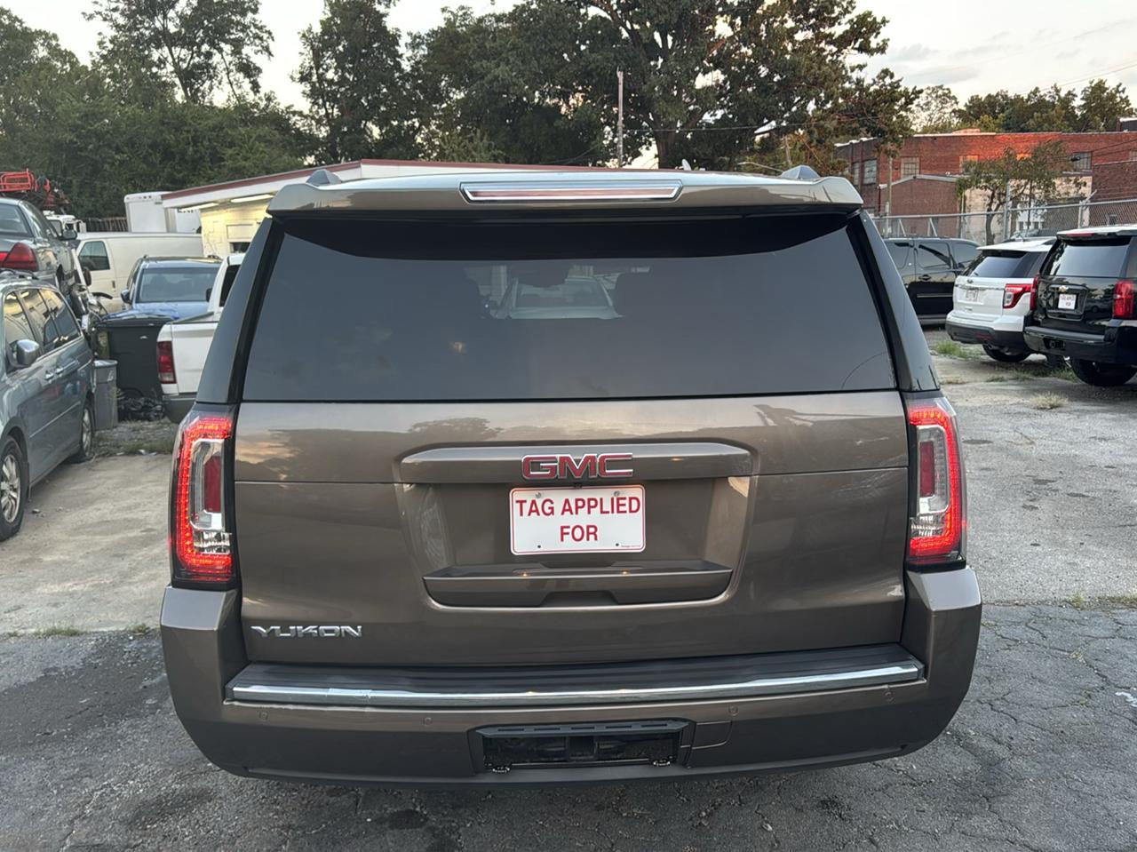 GMC Yukon XL SLT 2WD 2016