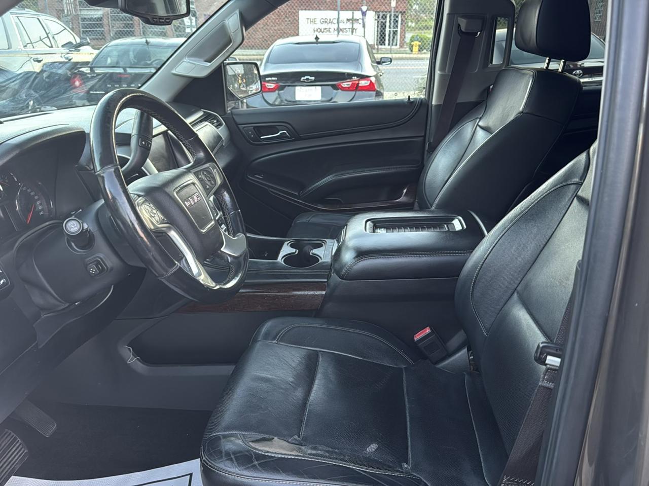GMC Yukon XL SLT 2WD 2016