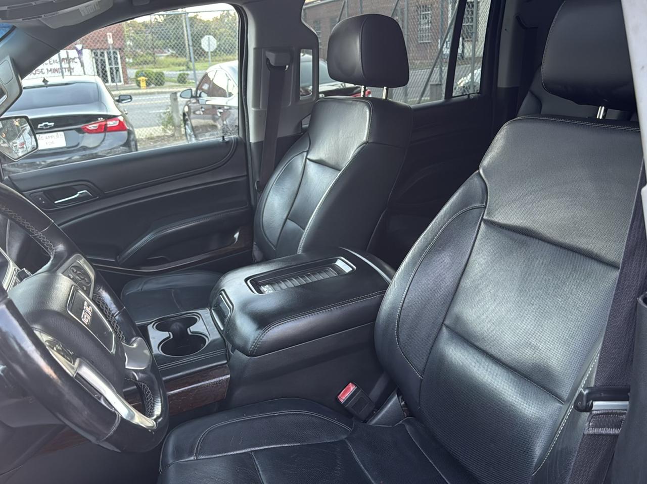 GMC Yukon XL SLT 2WD 2016