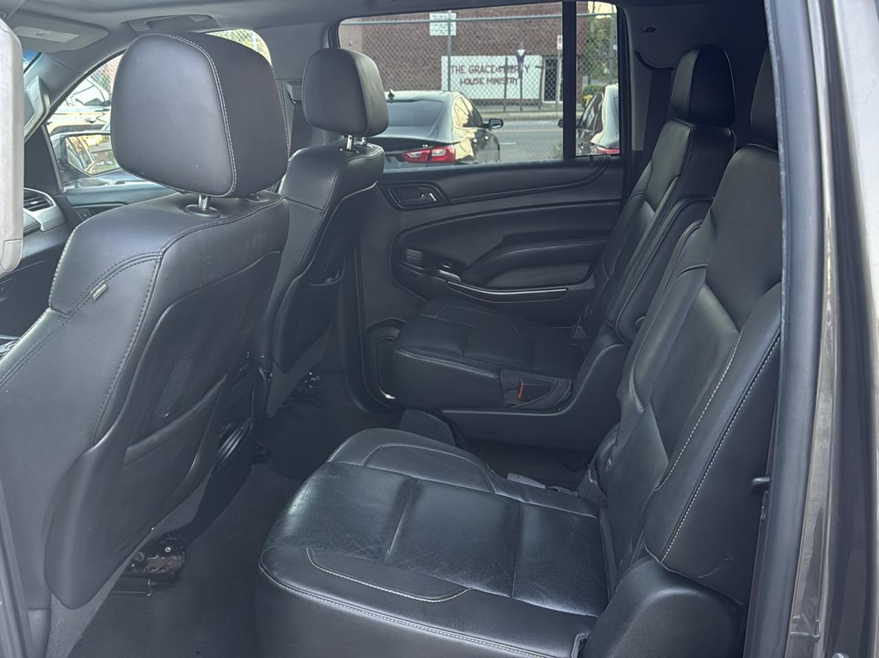 GMC Yukon XL SLT 2WD 2016