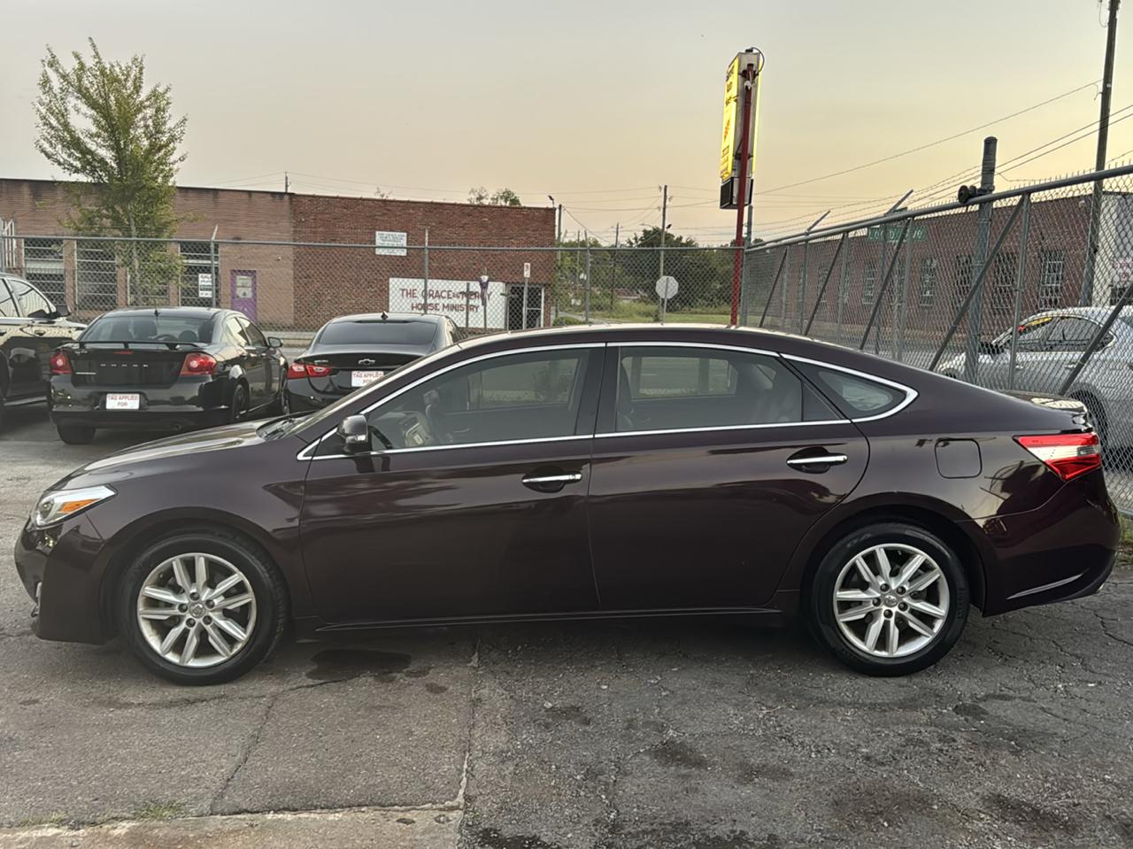 Toyota Avalon XLE 2013