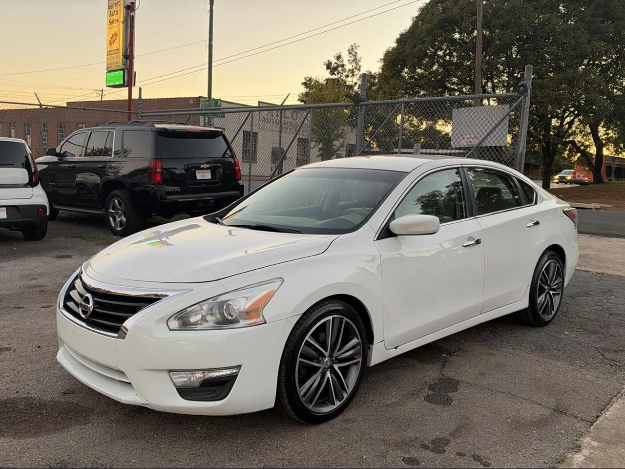 Nissan Altima 2.5 SV 2015