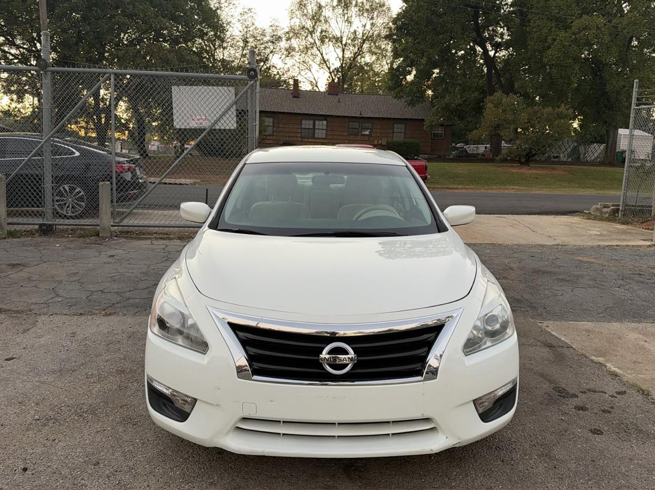 Nissan Altima 2.5 SV 2015