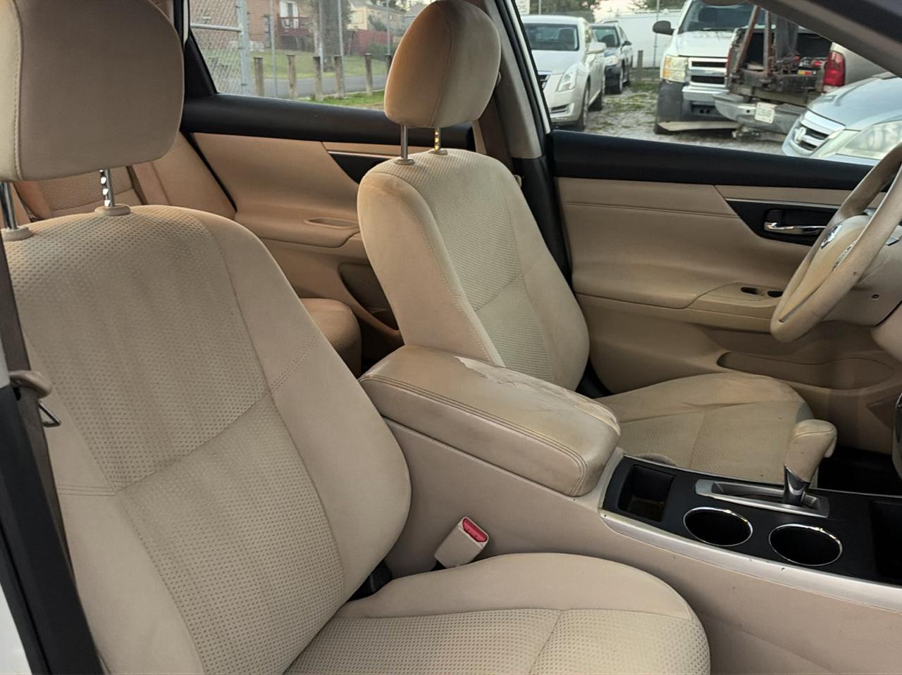 Nissan Altima 2.5 SV 2015