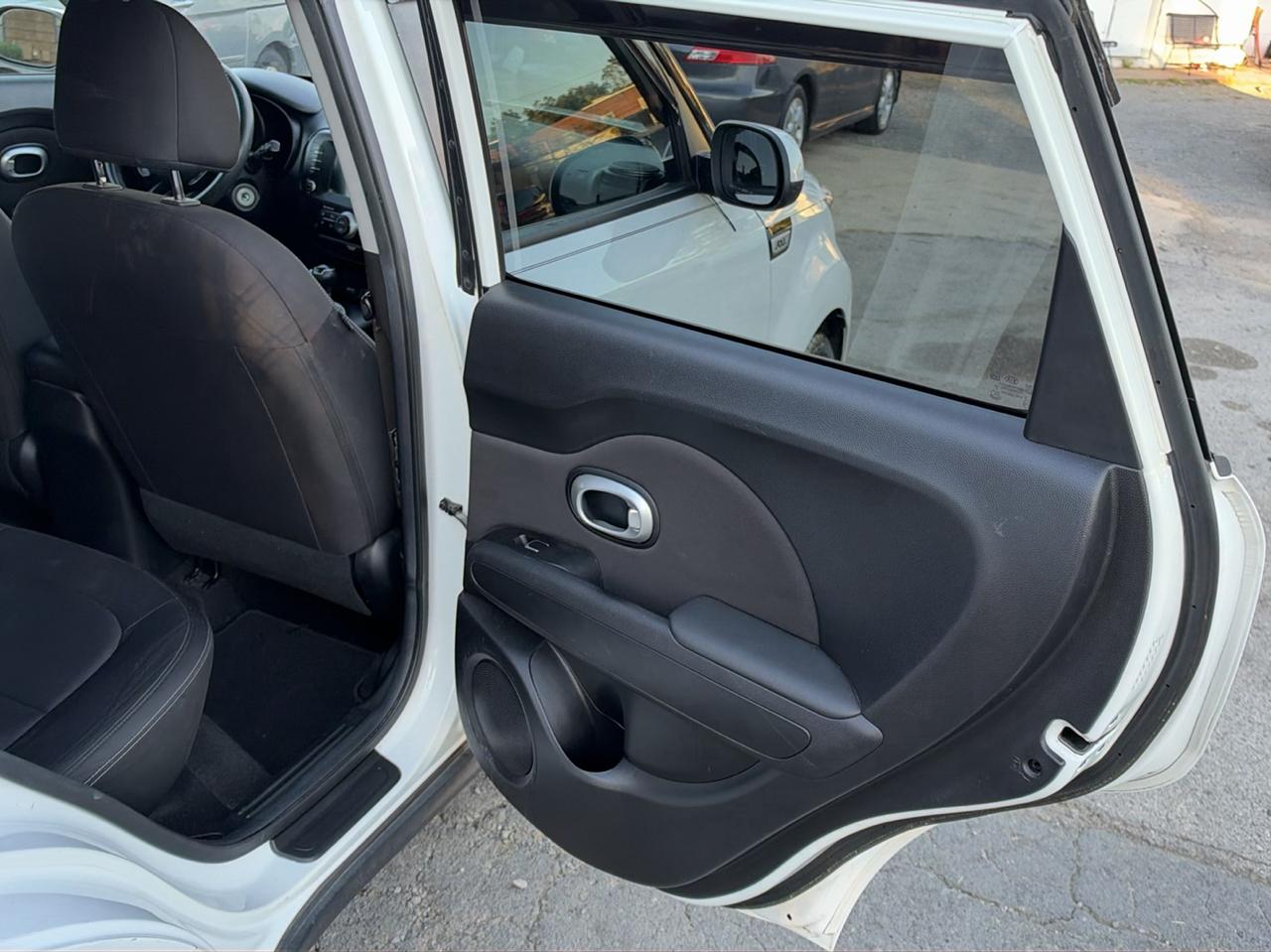 Kia Soul Base 6M 2018