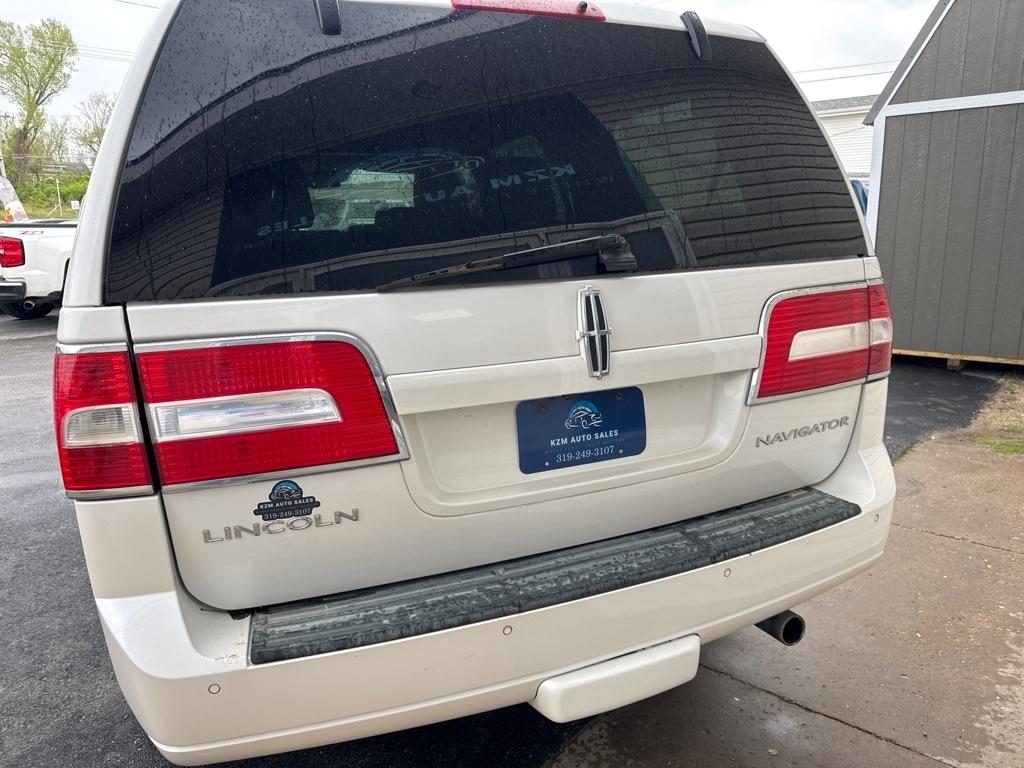 Lincoln Navigator 4WD 2010