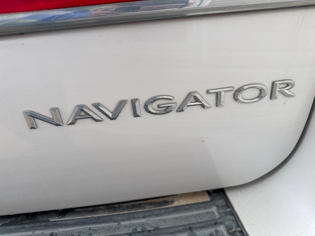 Lincoln Navigator 4WD 2010