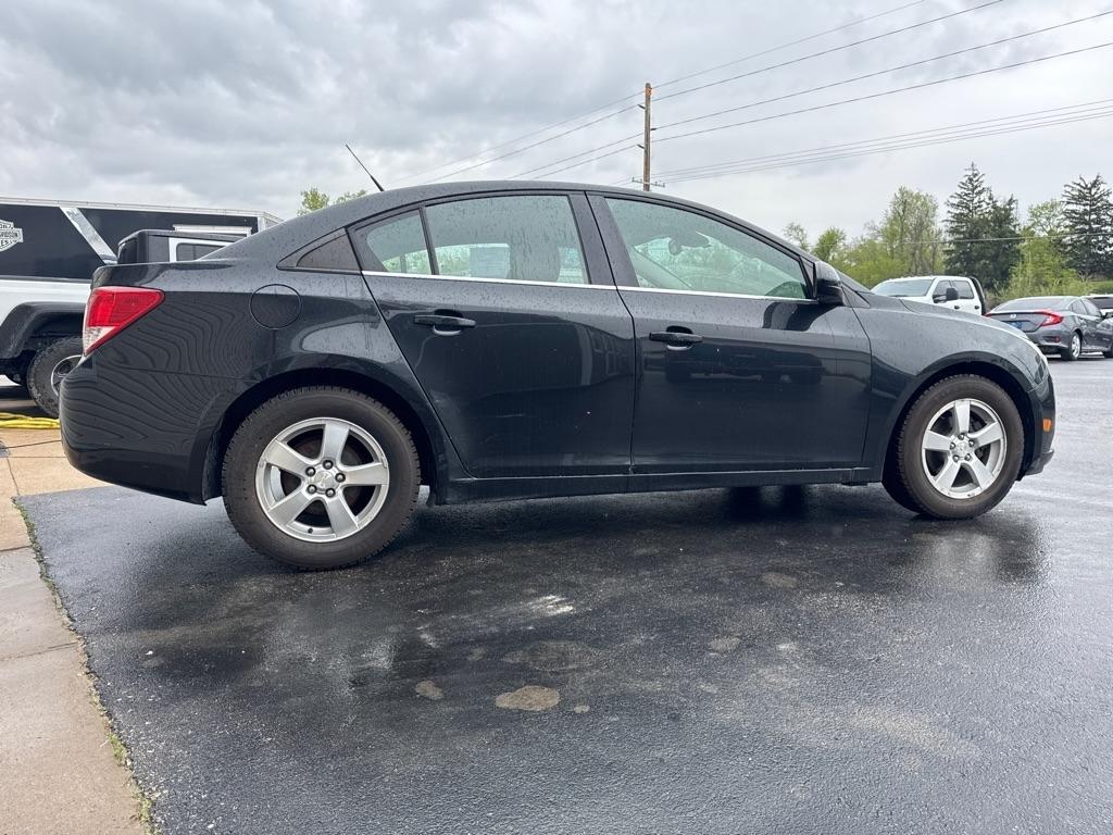 Chevrolet Cruze 1LT 2012