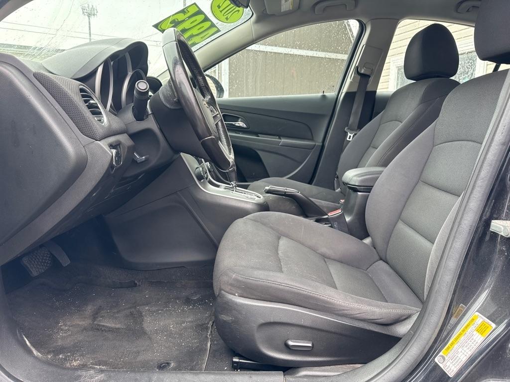 Chevrolet Cruze 1LT 2012