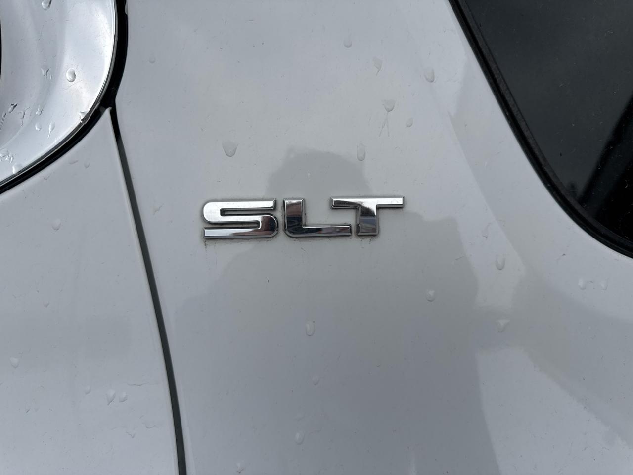 GMC Acadia SLT-1 FWD 2019