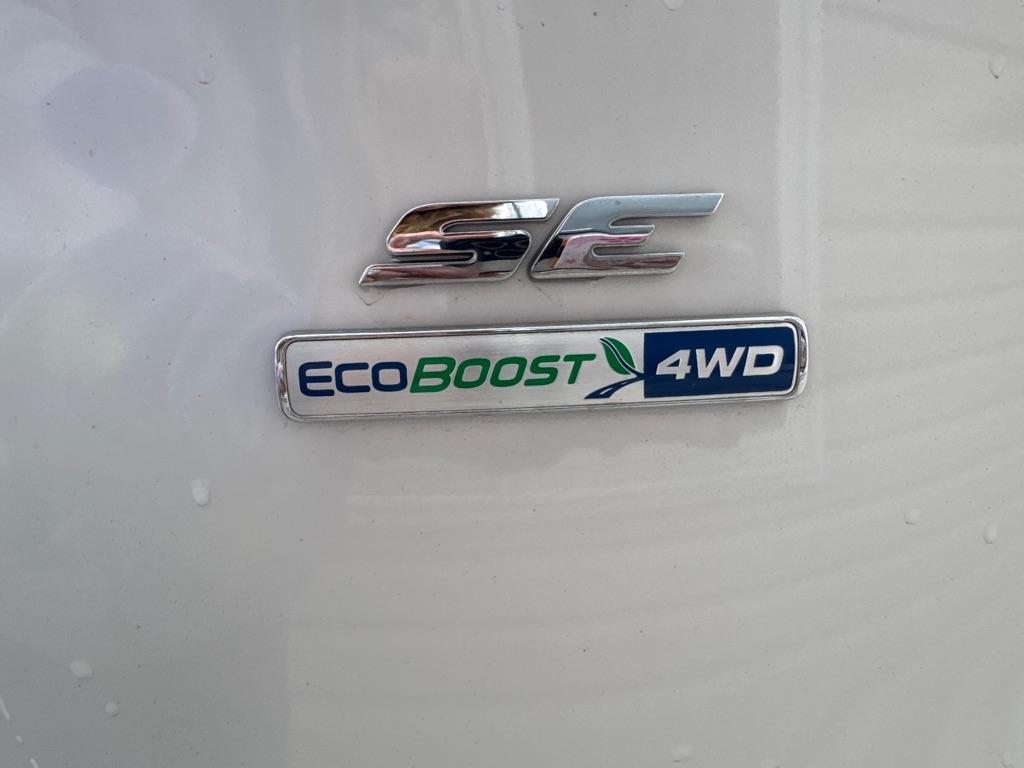 Ford Escape SE 4WD 2016