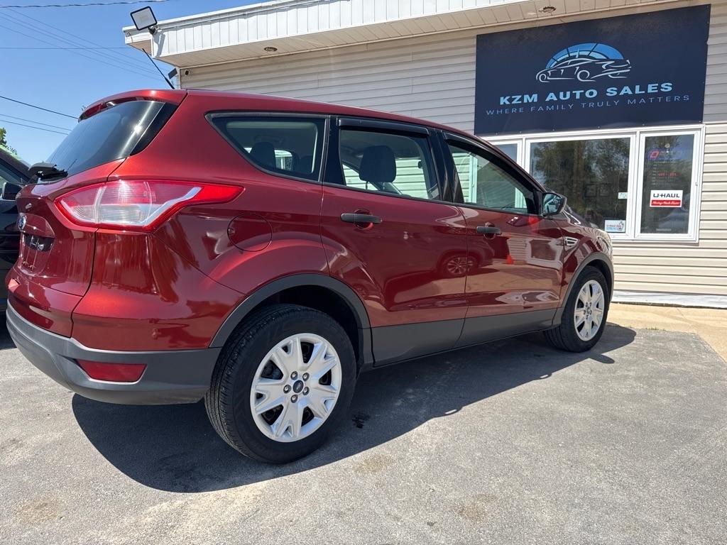Ford Escape S FWD 2016