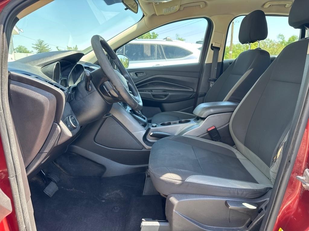 Ford Escape S FWD 2016