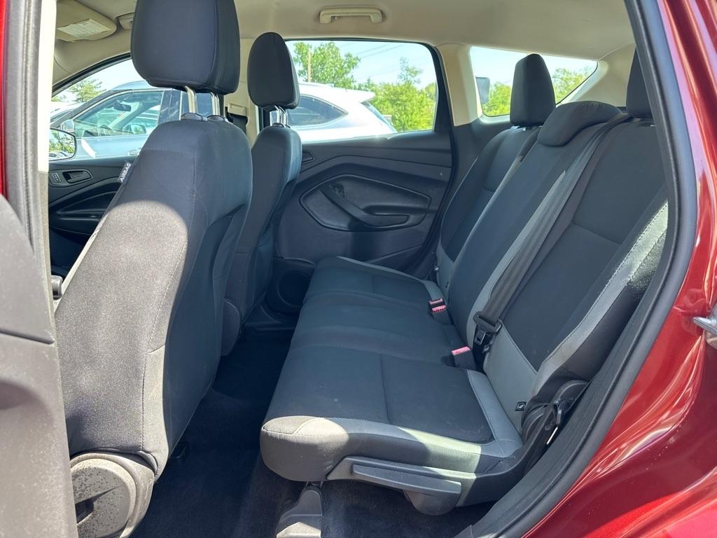 Ford Escape S FWD 2016