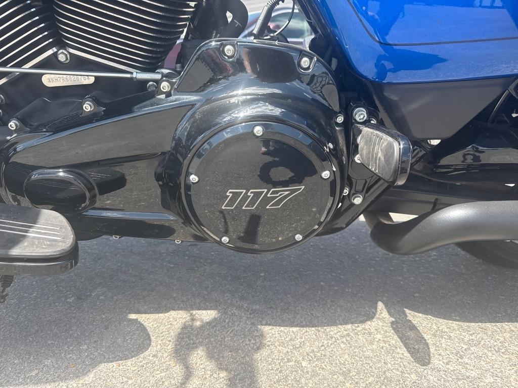 Harley-Davidson FLTRX  2024