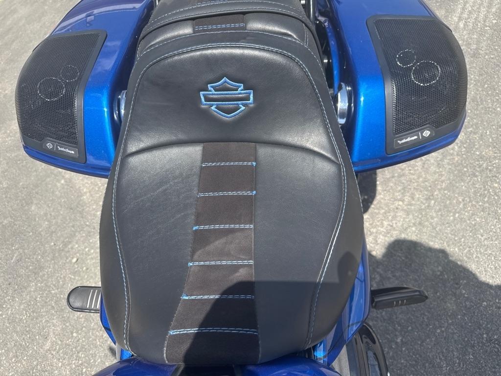 Harley-Davidson FLTRX  2024