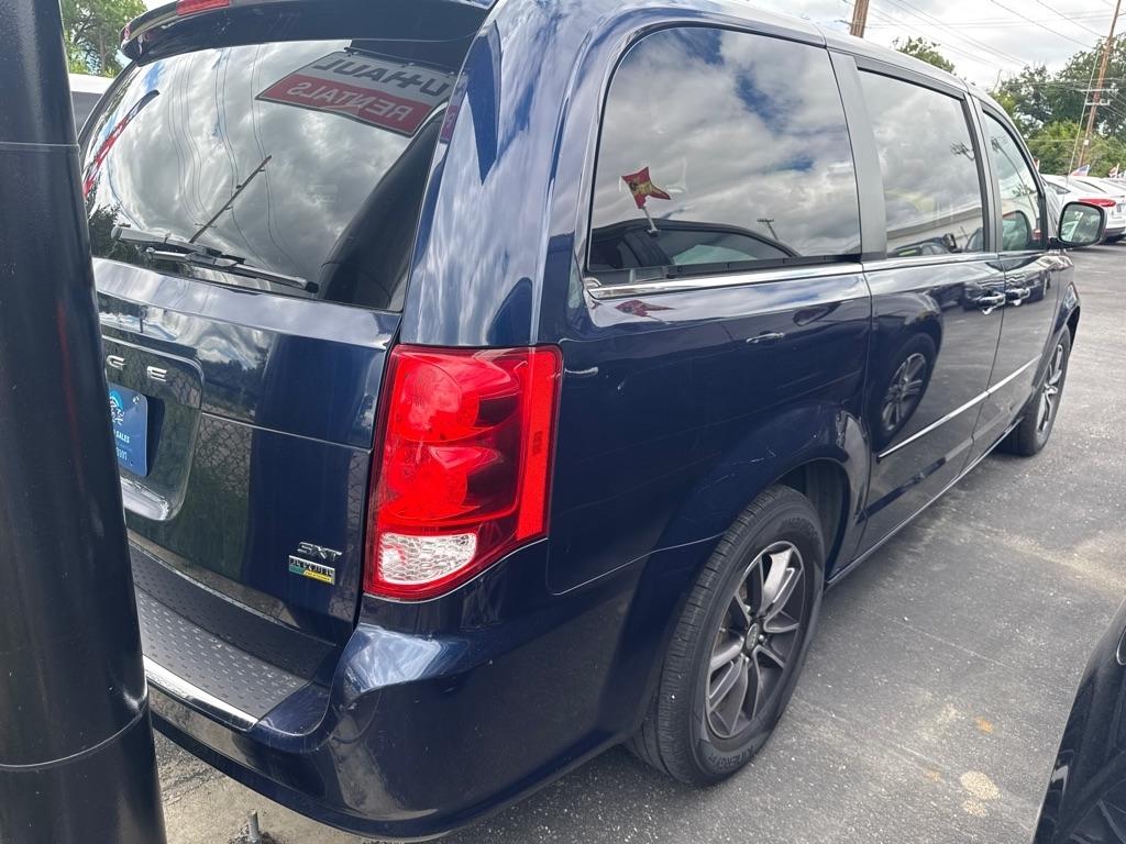 Dodge Grand Caravan SXT 2015