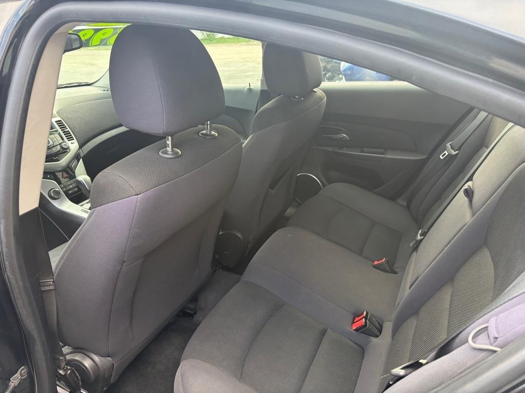 Chevrolet Cruze 1LT 2012