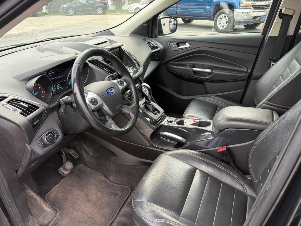 Ford Escape Titanium 4WD 2014