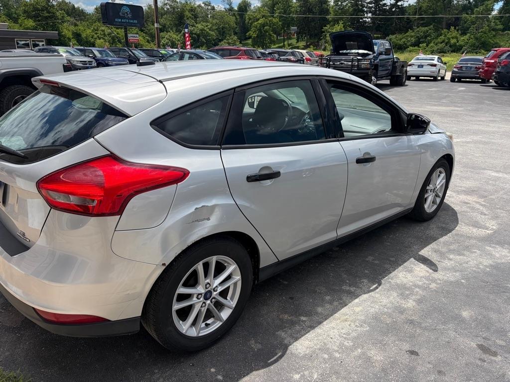 Ford Focus SE Hatch 2015
