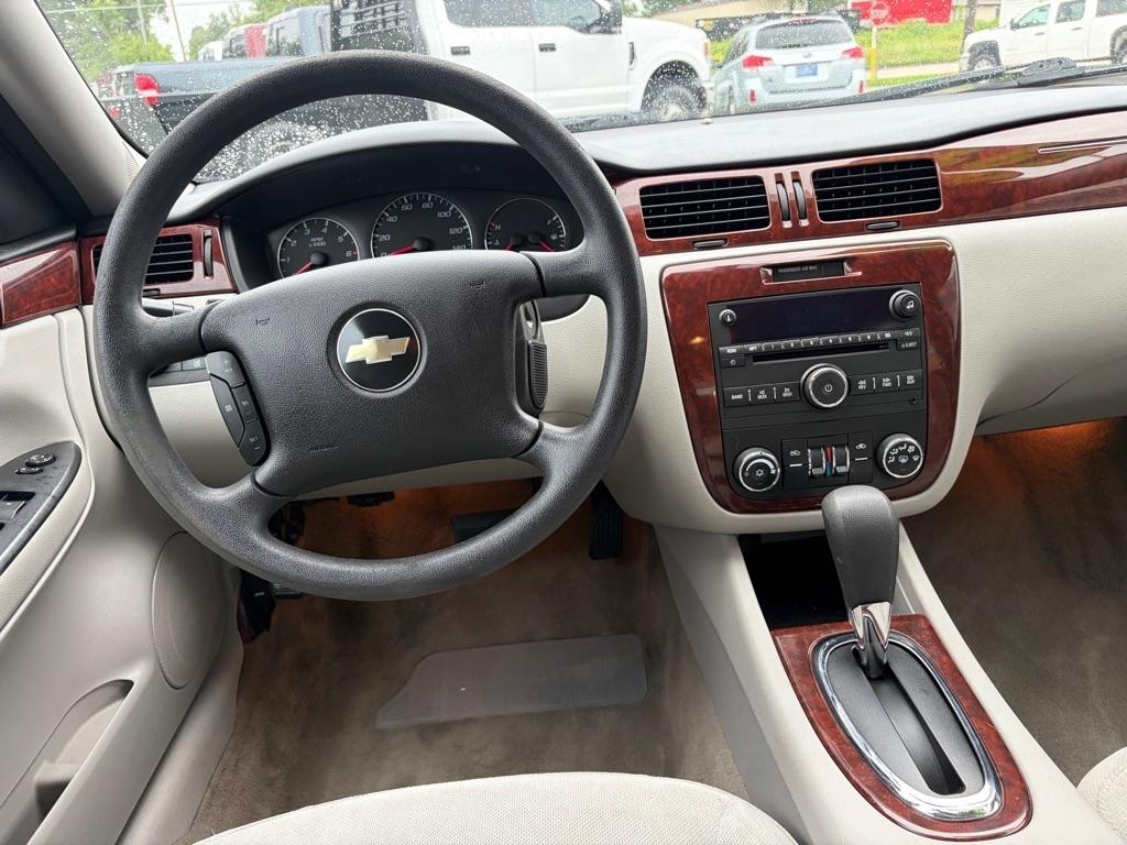 Chevrolet Impala LT 2009
