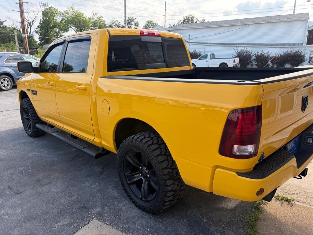 RAM 1500 Sport Crew Cab SWB 4WD 2016