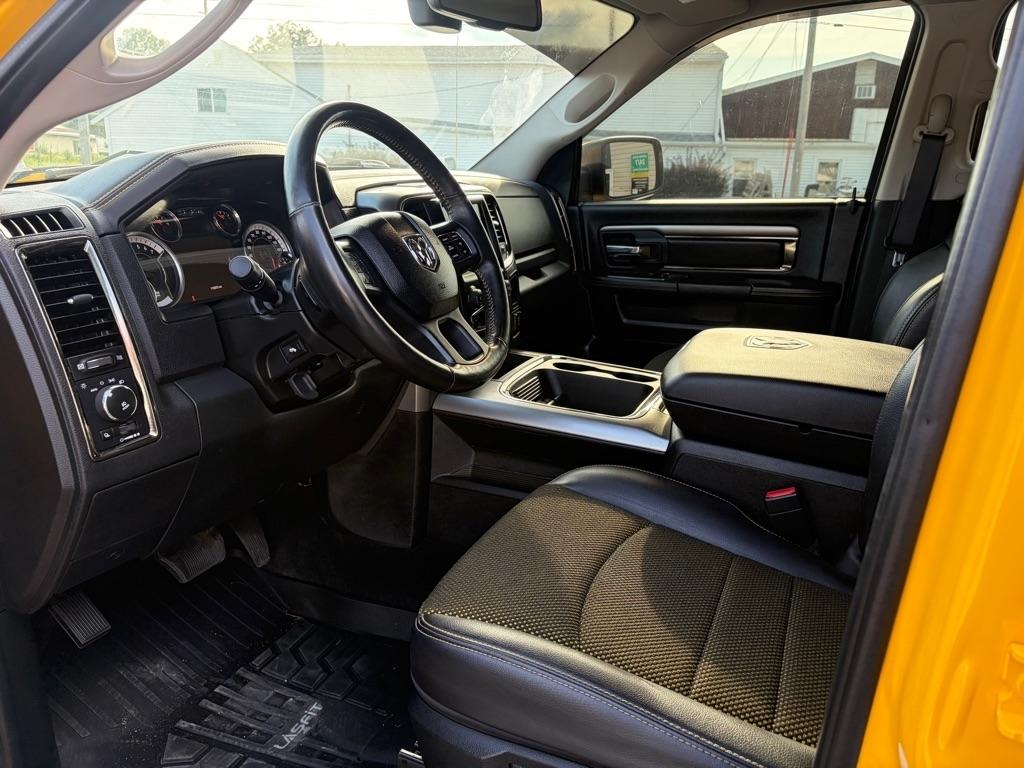 RAM 1500 Sport Crew Cab SWB 4WD 2016