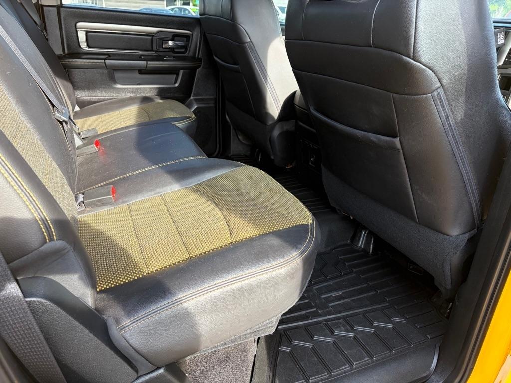 RAM 1500 Sport Crew Cab SWB 4WD 2016