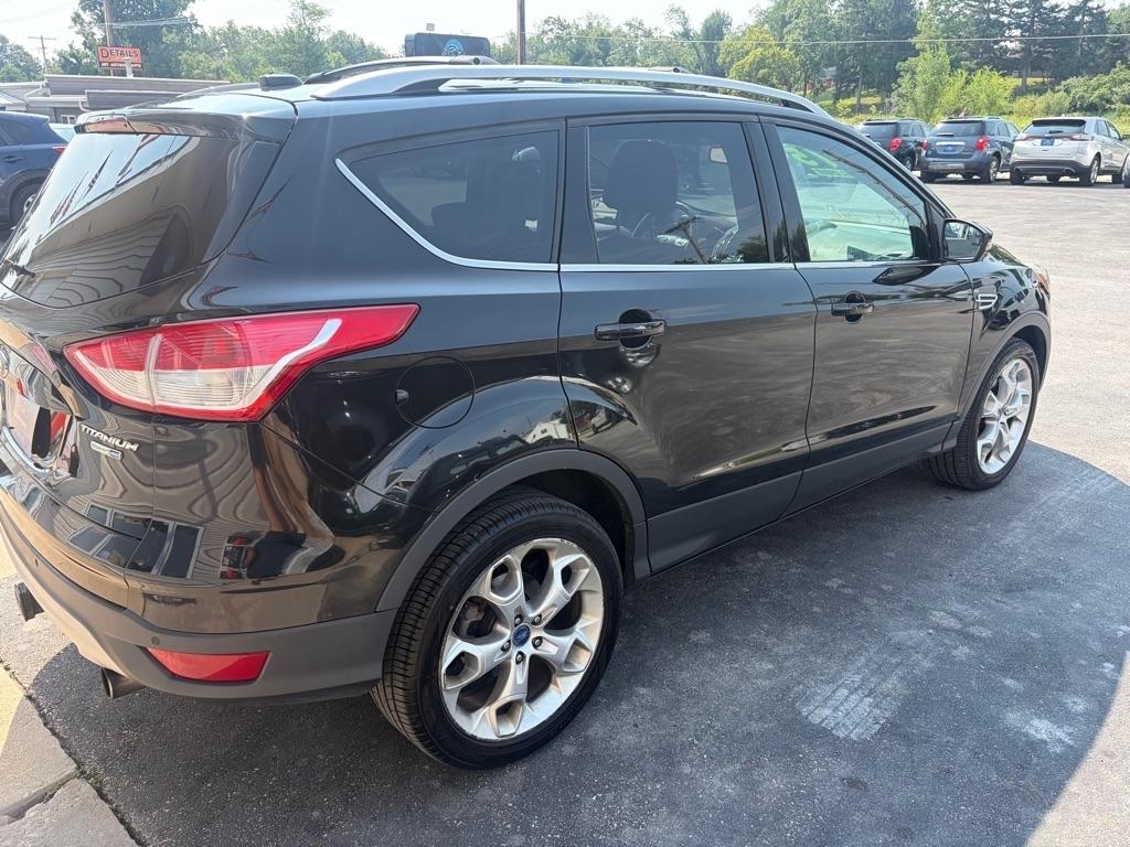 Ford Escape Titanium 4WD 2013