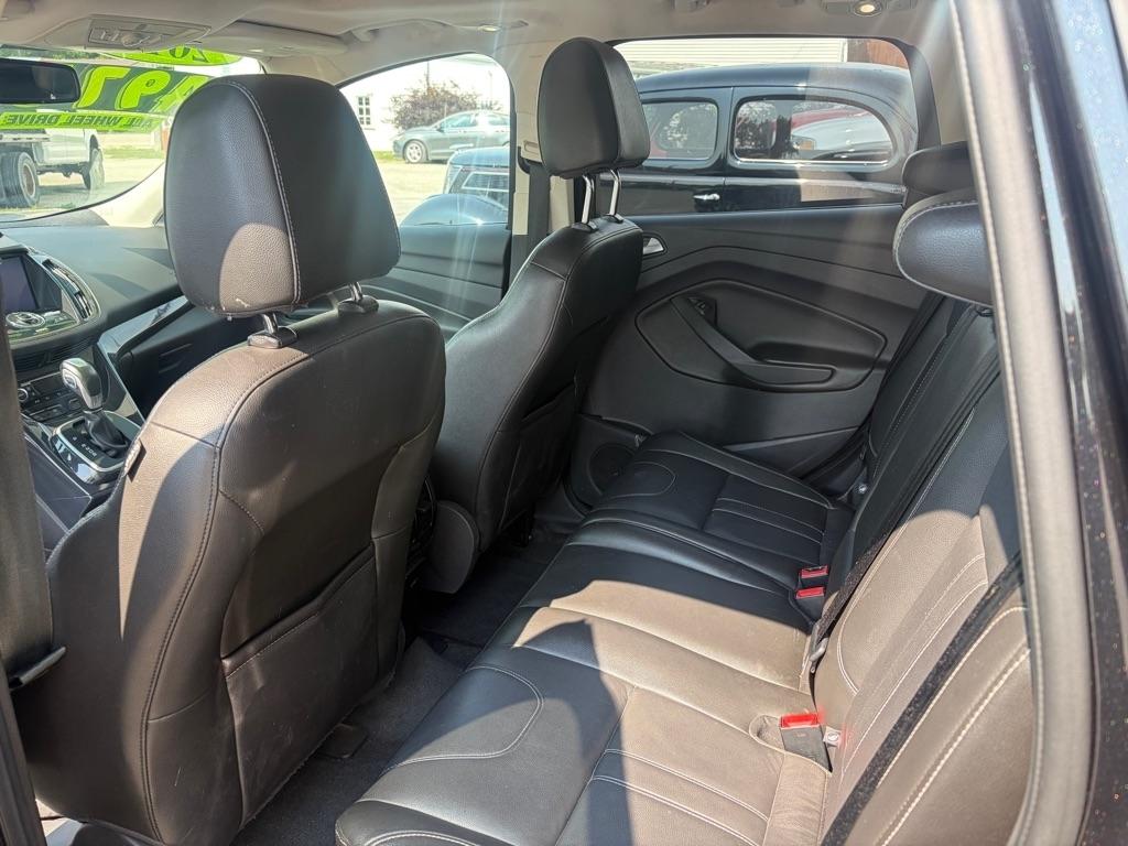 Ford Escape Titanium 4WD 2013
