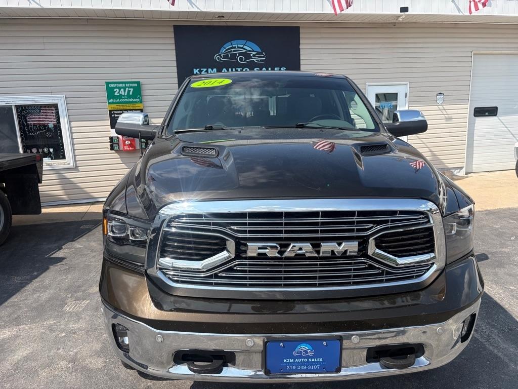 RAM 1500 SLT Quad Cab 4WD 2014