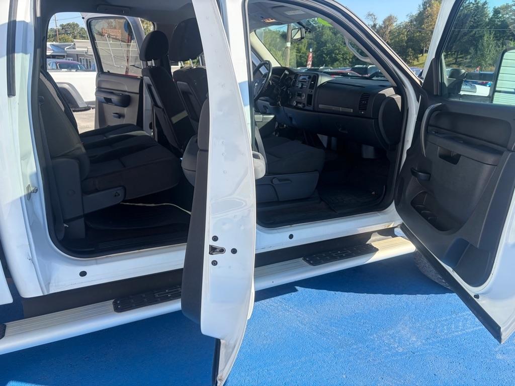Chevrolet Silverado 2500HD LT Crew Cab 4WD 2012
