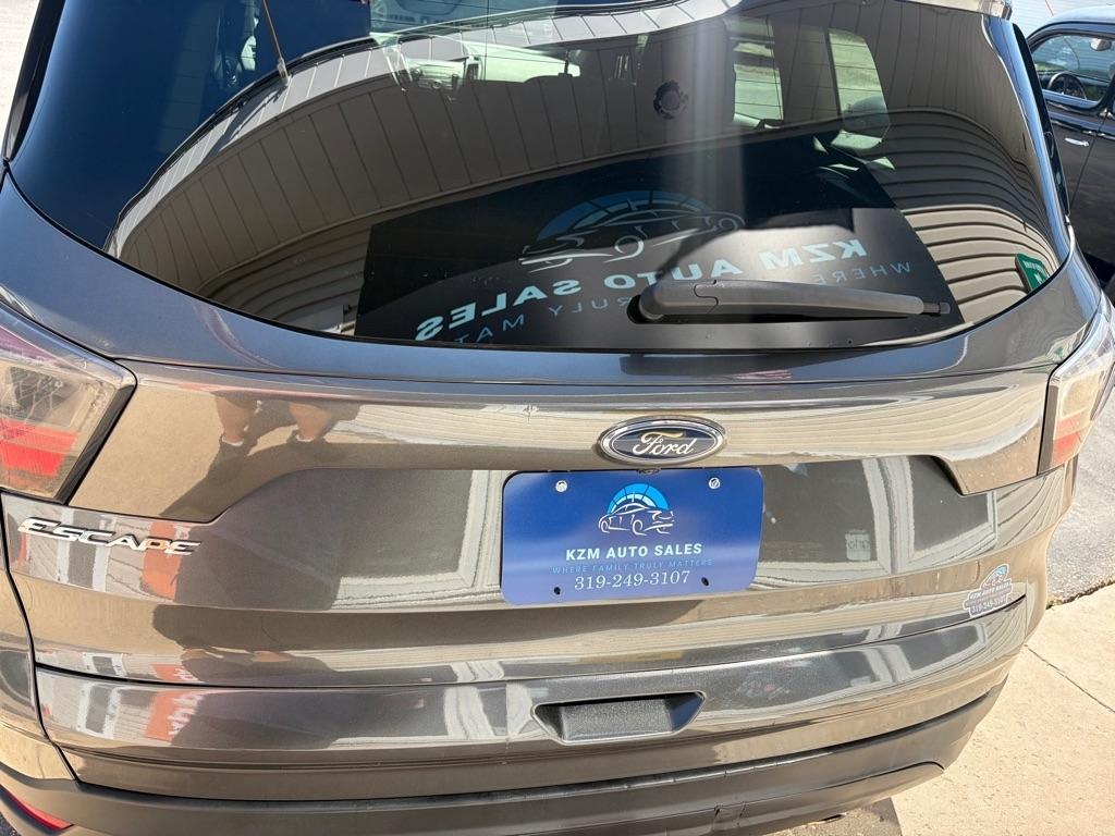 Ford Escape S FWD 2017