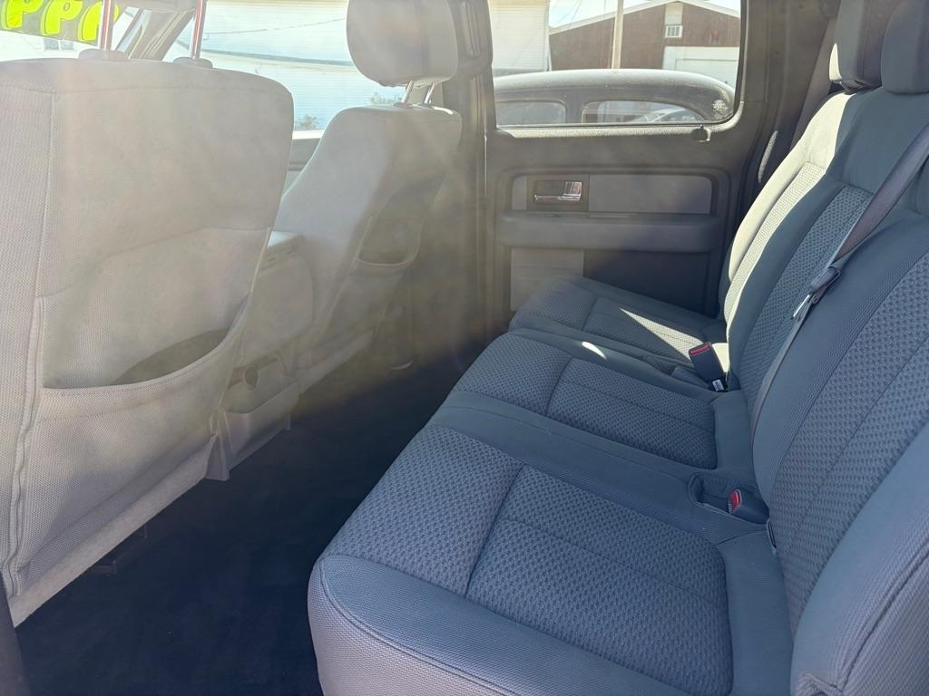 Ford F-150 XL SuperCrew 5.5-ft. Bed 4WD 2013