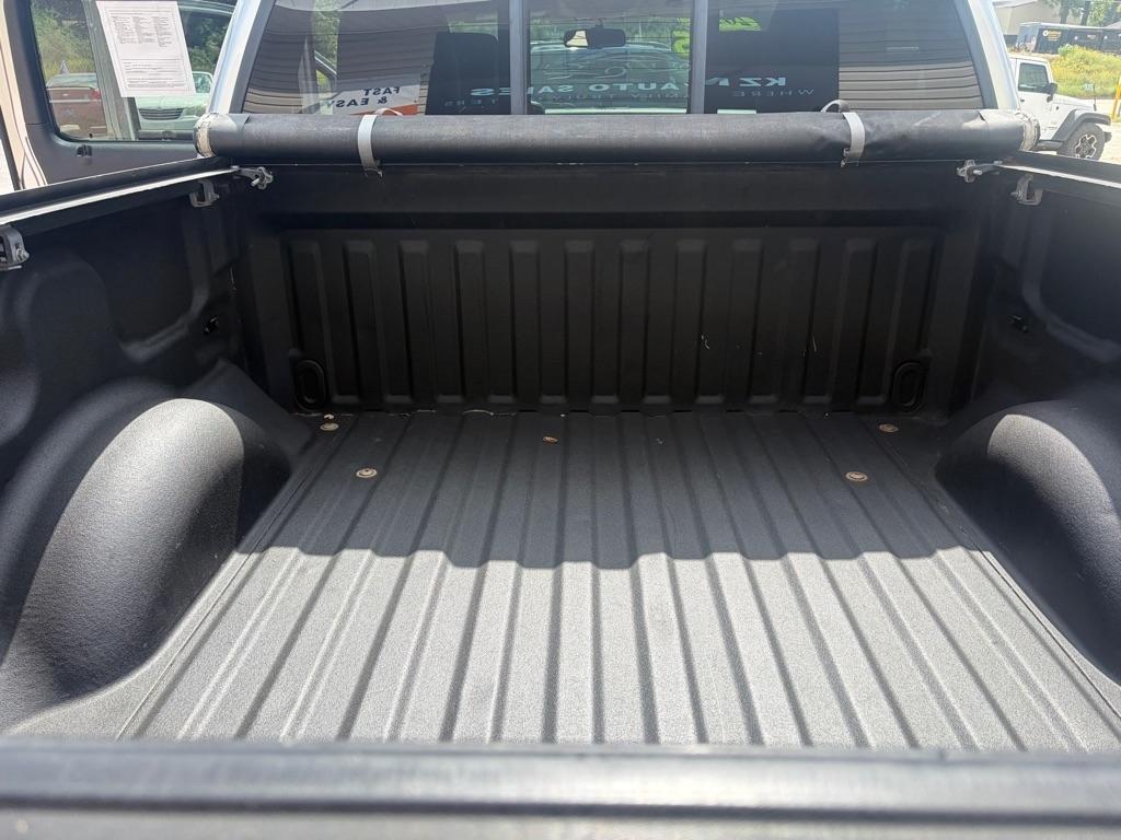 Ford F-150 XL SuperCrew 5.5-ft. Bed 4WD 2010