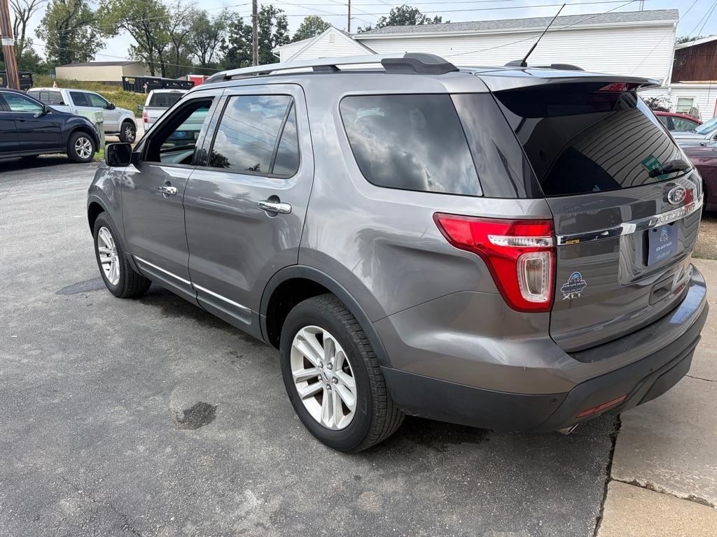 Ford Explorer XLT 4WD 2013