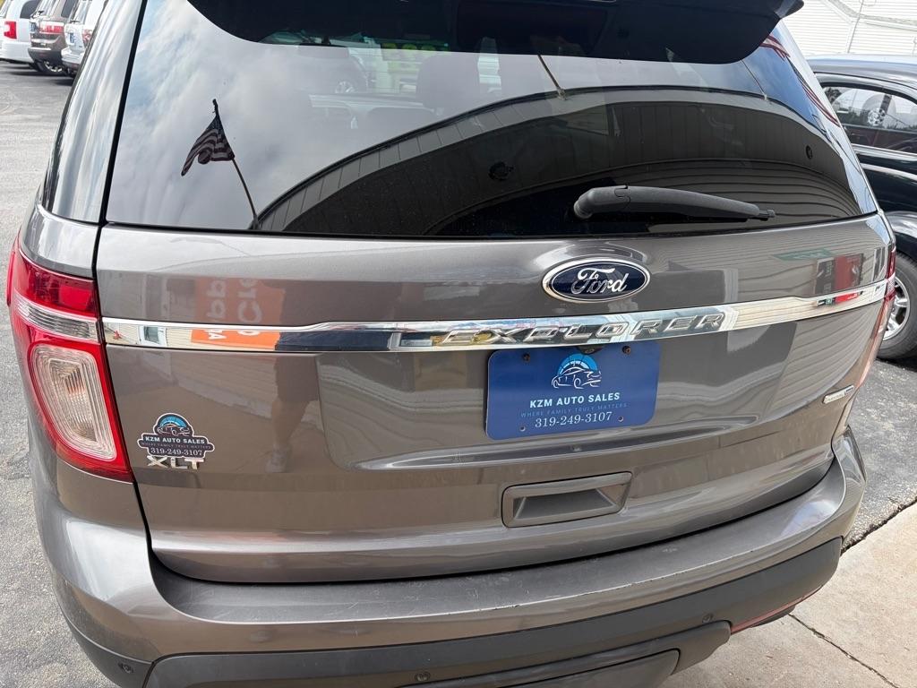 Ford Explorer XLT 4WD 2013