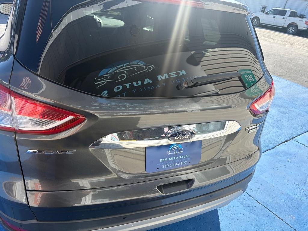 Ford Escape Titanium 4WD 2015