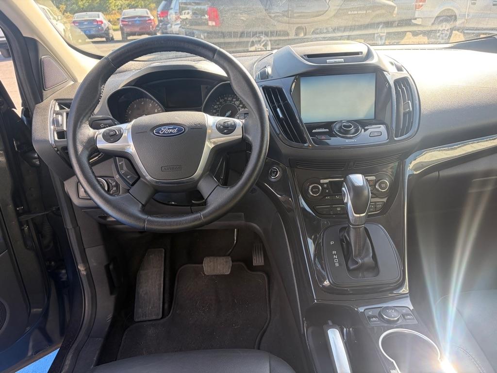 Ford Escape Titanium 4WD 2015
