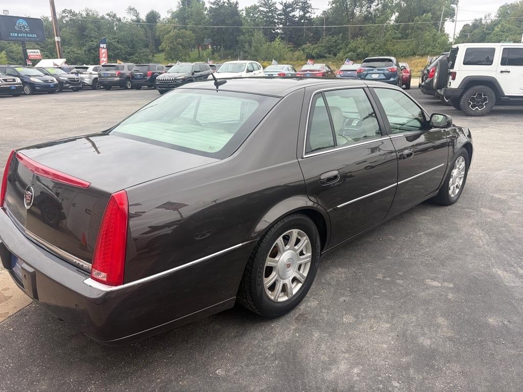Cadillac DTS Luxury II 2008