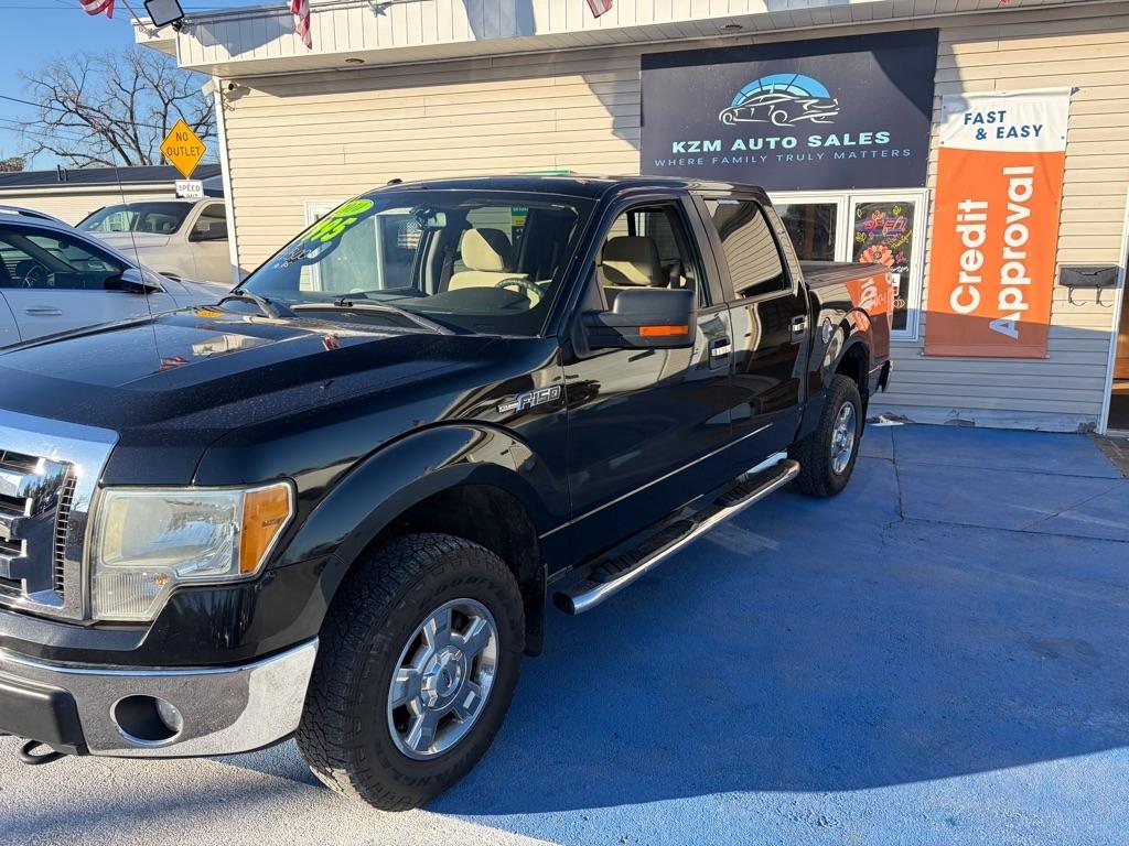 Ford F-150 XL SuperCrew 5.5-ft. Bed 4WD 2010