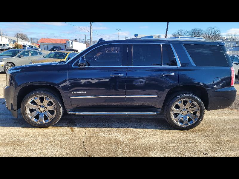 2017 GMC Yukon Denali's photo