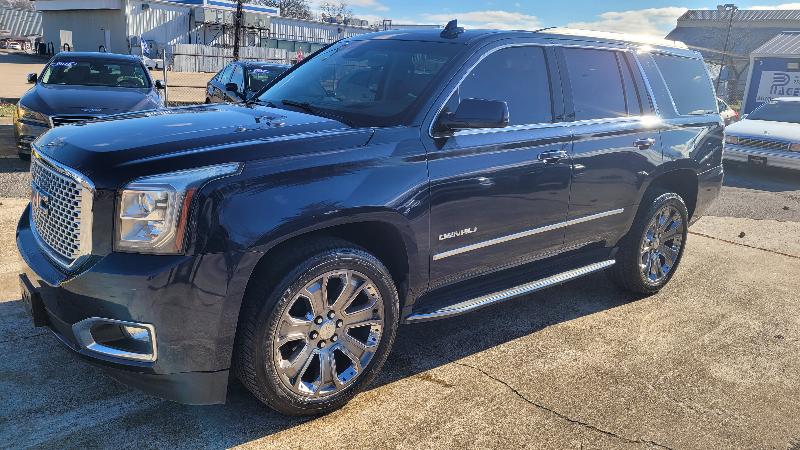 GMC Yukon Denali  2017