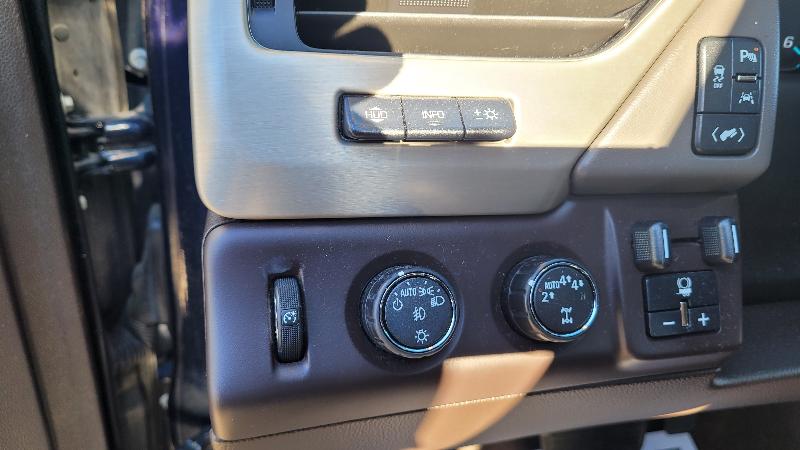 GMC Yukon Denali  2017