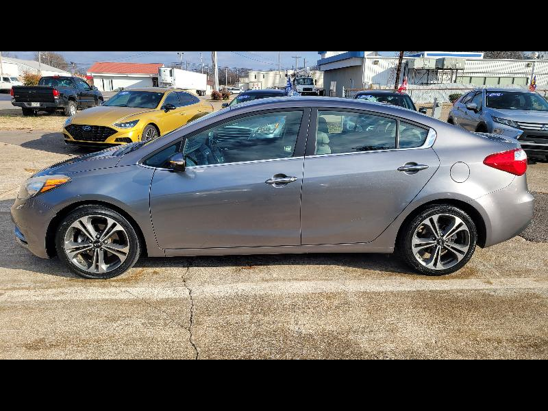 2015 Kia Forte EX's photo